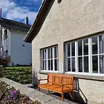 Peaceful Tiny House Near Forest Rorschacherberg
