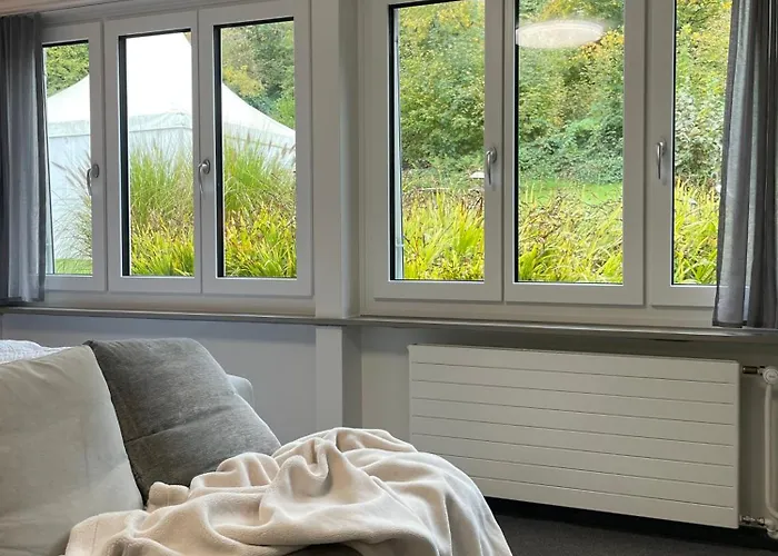 Peaceful Tiny House Near Forest Casa de Férias *