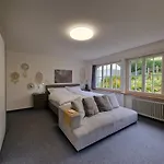Peaceful Tiny House Near Forest ロルシャッハーベルク